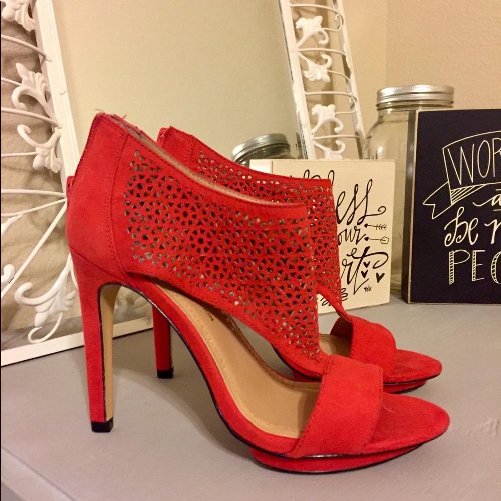 BCBG Heels